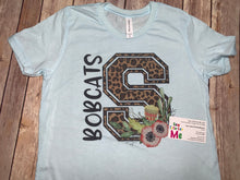 Load image into Gallery viewer, Leopard w/Flower Spirit Shirt